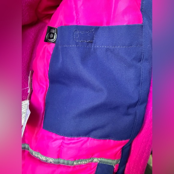 Kamik Girls Snow Coat Size 5 Insulated Hooded Ski Jacket - navy & pink - Picture 4 of 16